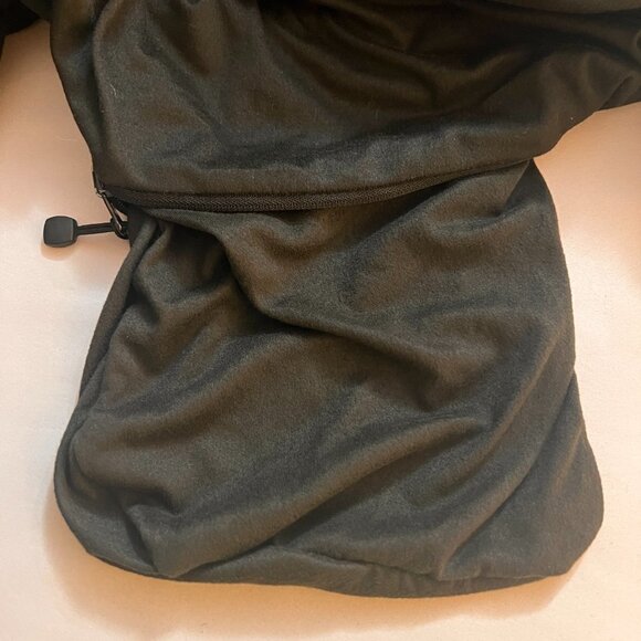 Beyond Yoga Black Hidden Pocket Infinity Scarf - Picture 5 of 8